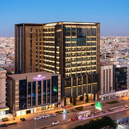 Narcissus The Royal Hotel Riyadh Exterior photo The hotel at night